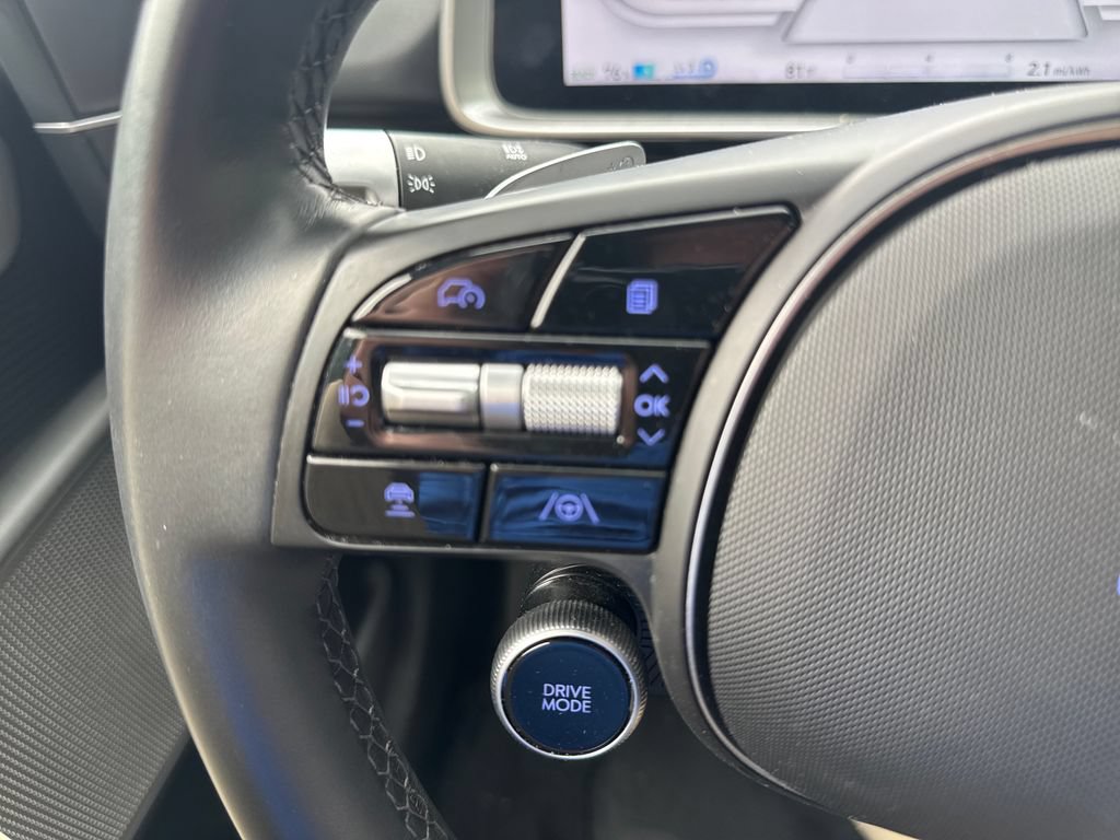 Used 2024 Hyundai Ioniq 6 SE RWD image 30