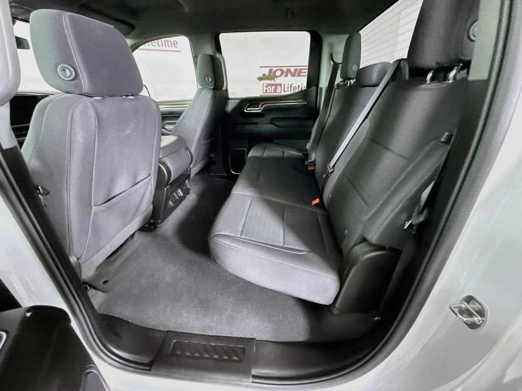 Used 2024 Chevrolet Silverado 1500 LT AWD/4WD image 26
