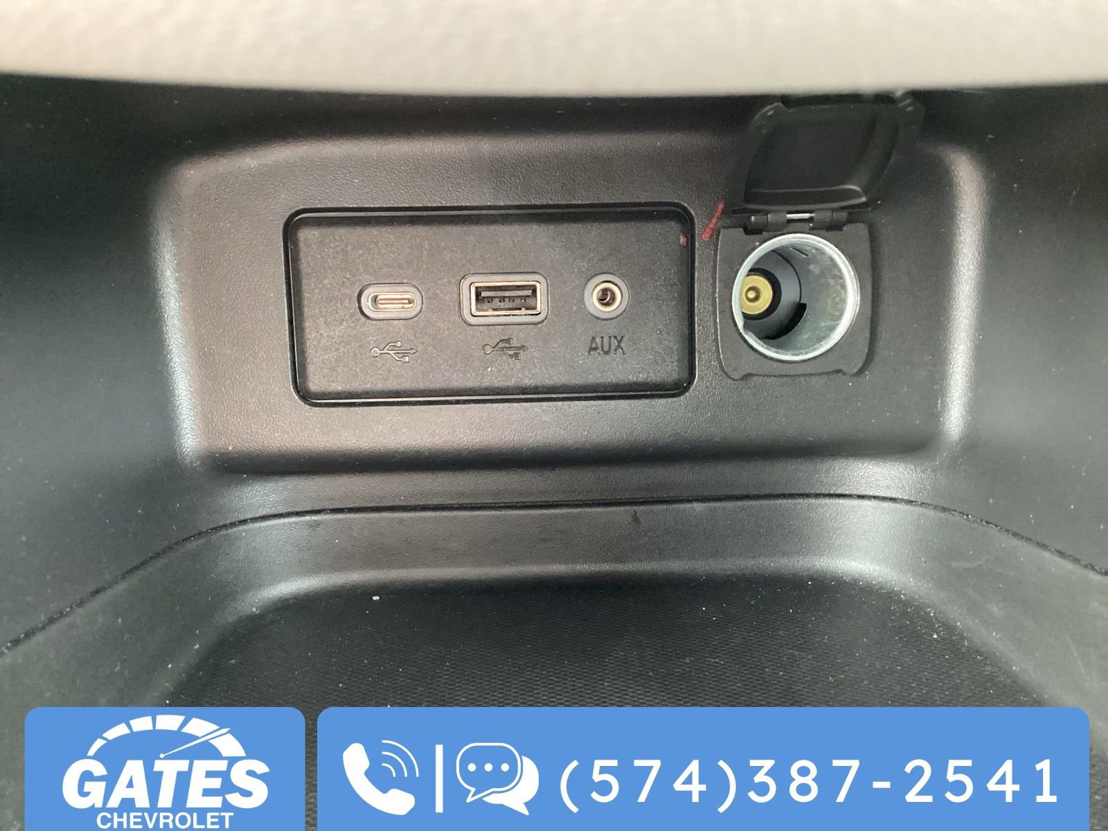 Used 2024 Chevrolet Equinox LT image 23