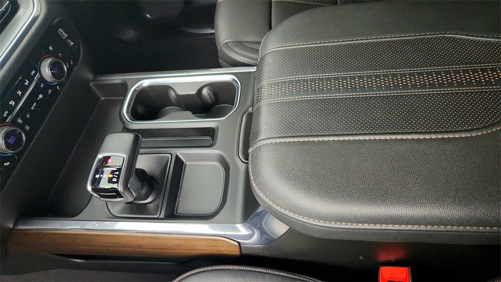 Certified 2023 Chevrolet Silverado 1500 High Country w/ Technology Package image 20