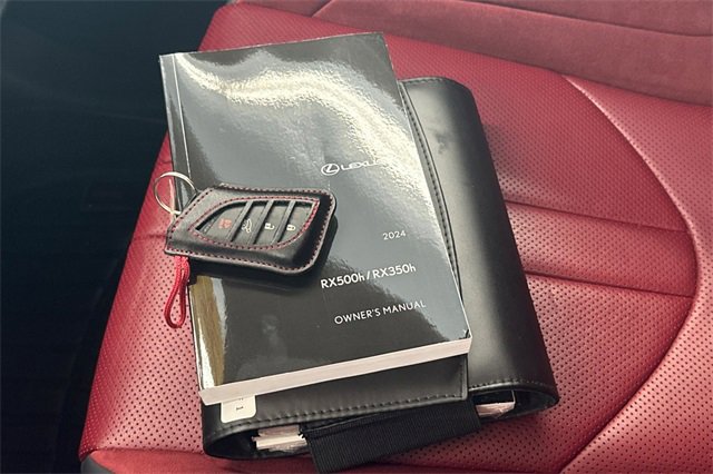 Used 2024 Lexus RX 500h F Sport w/ Convenience Package image 10