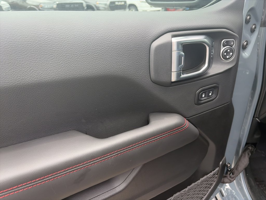 New 2026 Jeep Gladiator Sport AWD/4WD image 17
