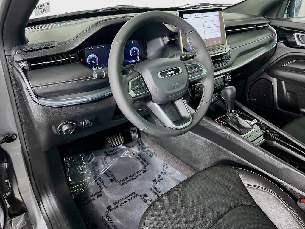 Used 2023 Jeep Compass High Altitude w/ Driver Assist Group I image 9