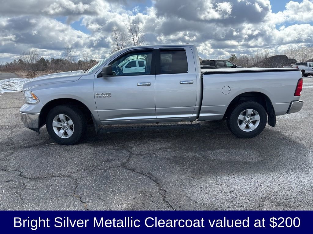 Used 2018 RAM 1500 Classic SLT image 3