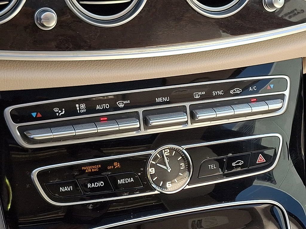 Used 2017 Mercedes-Benz E 300 image 16