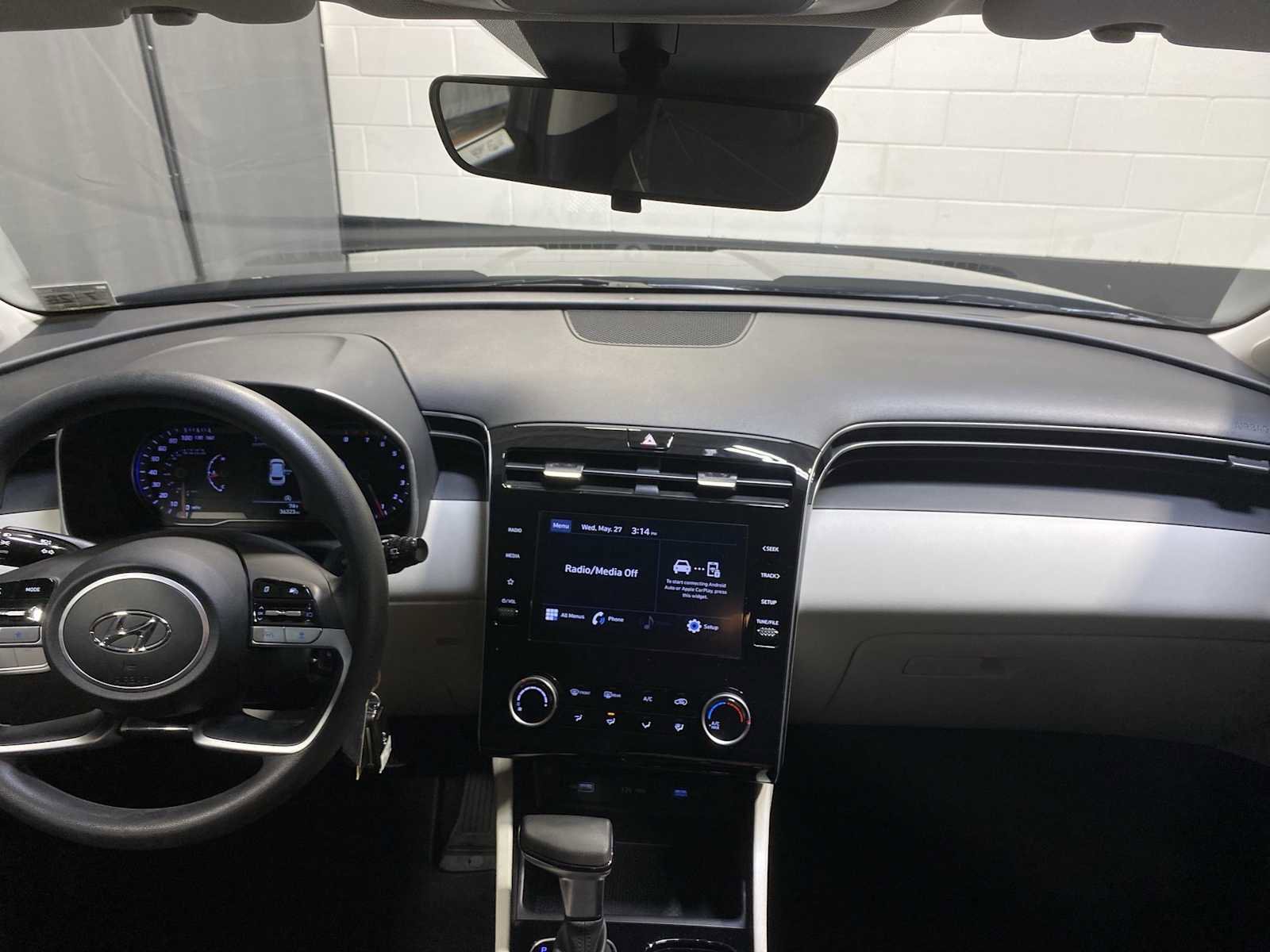 Used 2023 Hyundai Tucson SE AWD/4WD image 10