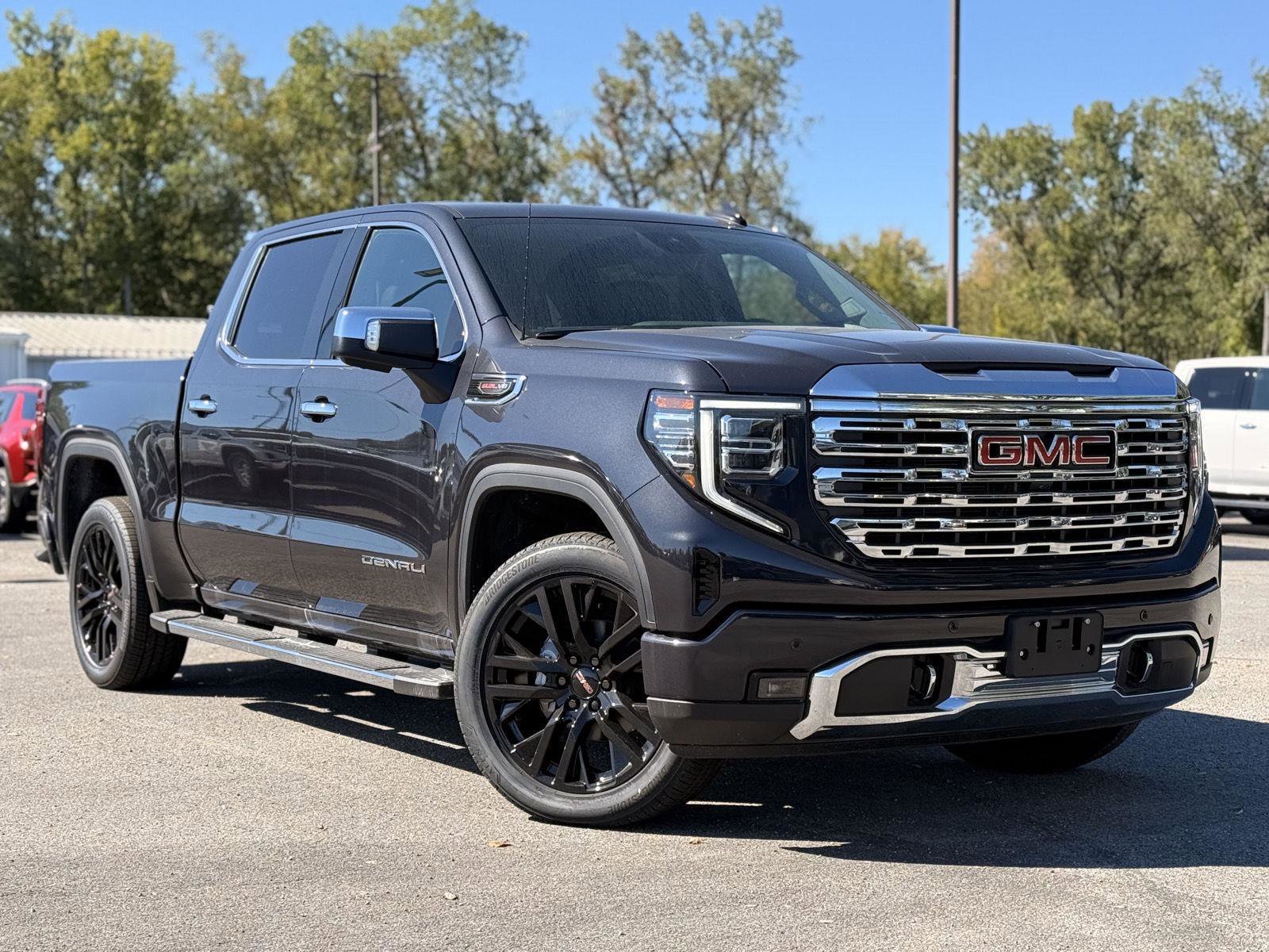 New 2025 GMC Sierra 1500 Denali w/ Technology Package