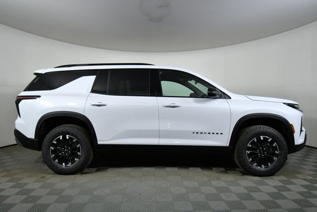 New 2026 Chevrolet Traverse Z71 w/ LPO, Floor Liner Package image 15