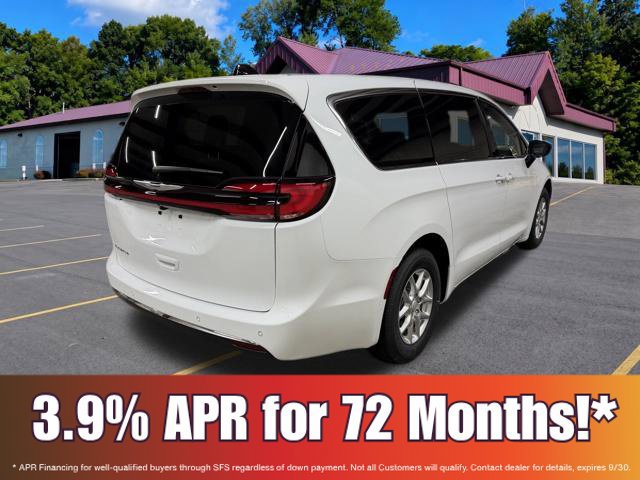 New 2026 Chrysler Pacifica Select FWD image 4