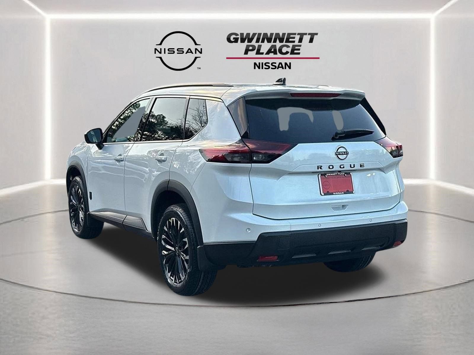 New 2026 Nissan Rogue Dark Armor FWD image 7