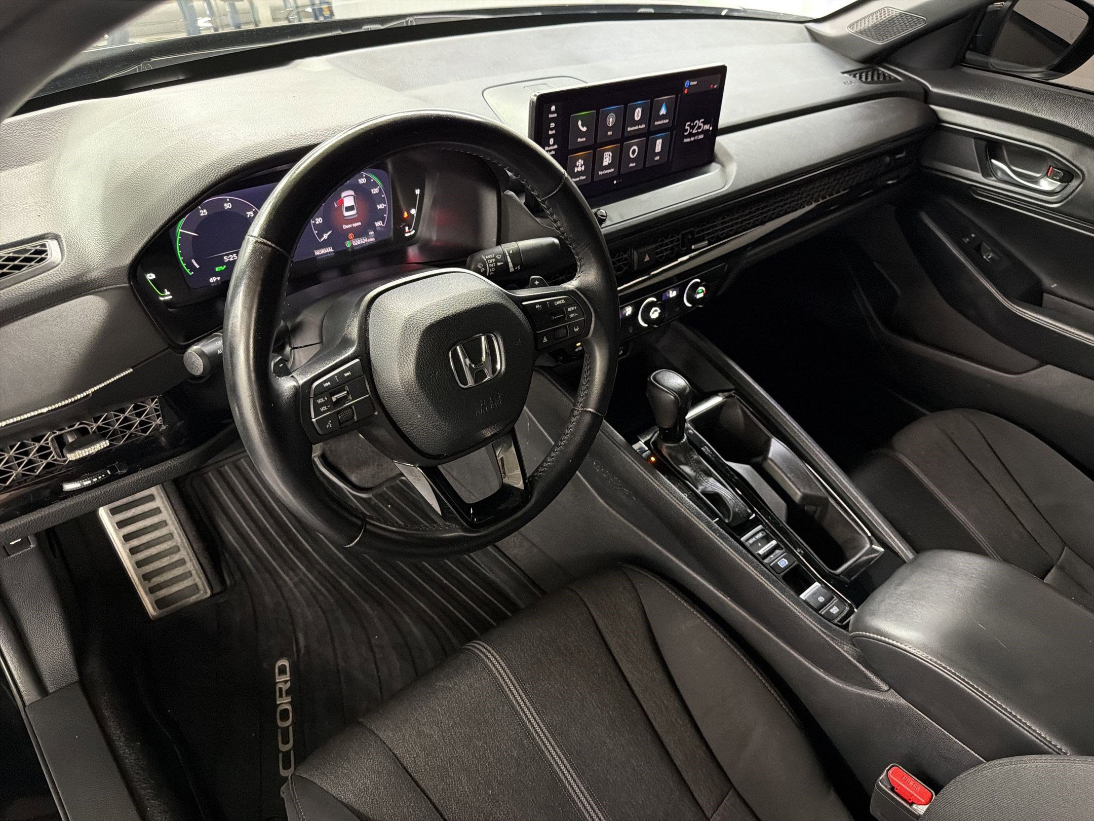 Certified 2024 Honda Accord Sport image 4