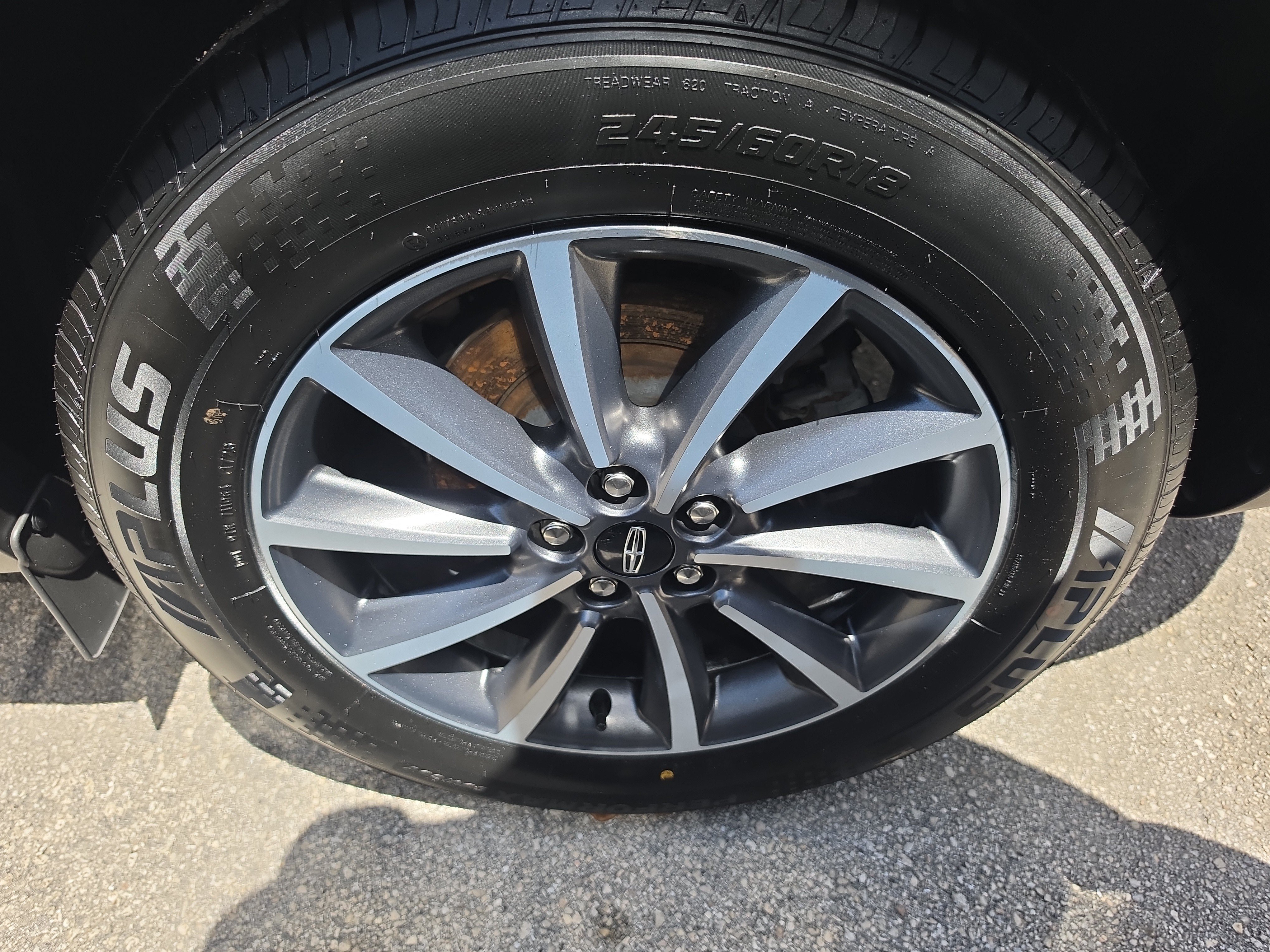 Used 2022 Lincoln Nautilus FWD image 6