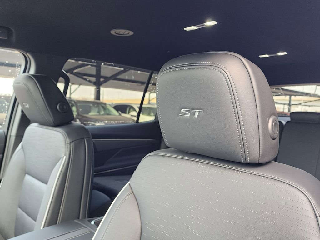 New 2026 Buick Enclave Sport Touring w/ Power Package image 17
