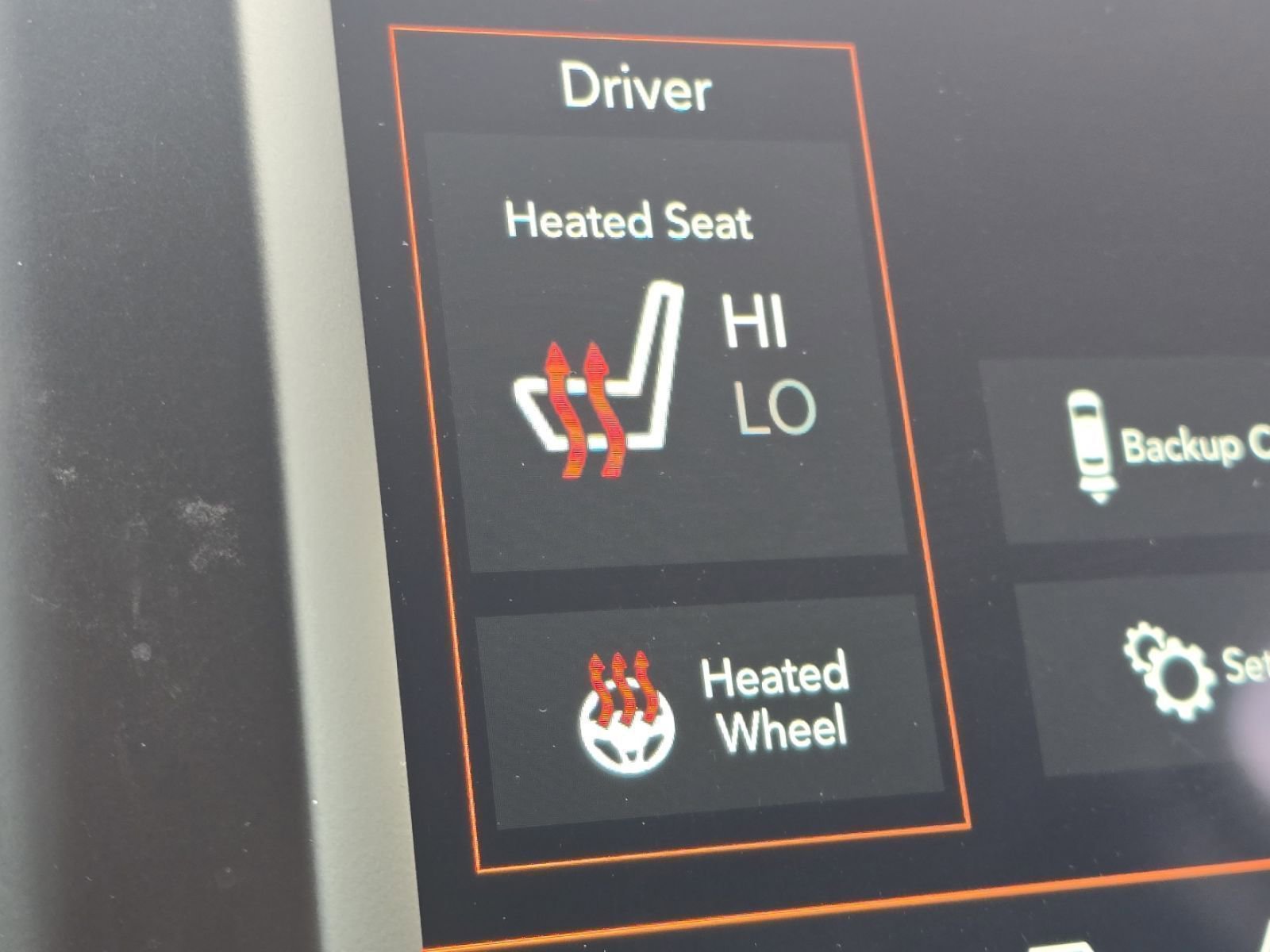 Used 2021 Jeep Cherokee Latitude Lux w/ Comfort/Convenience Group image 8