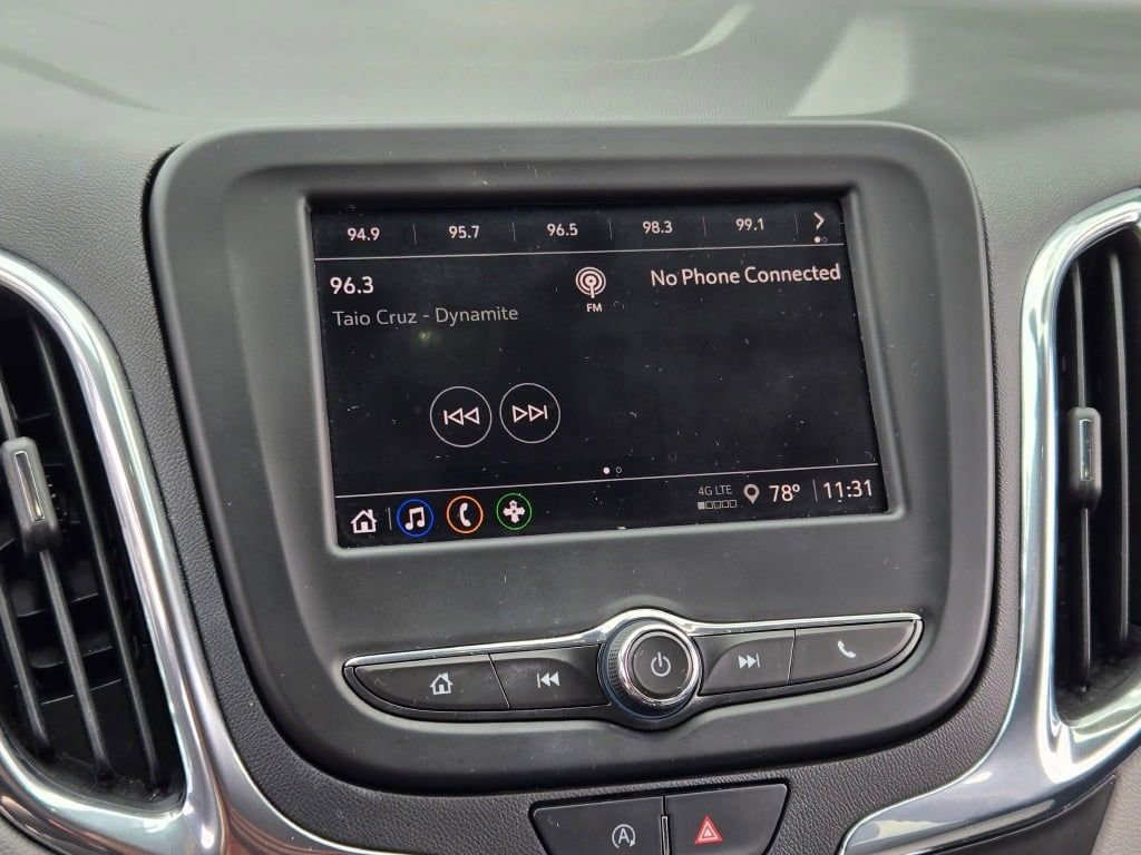 Used 2023 Chevrolet Equinox LT w/ Driver Convenience Package image 24