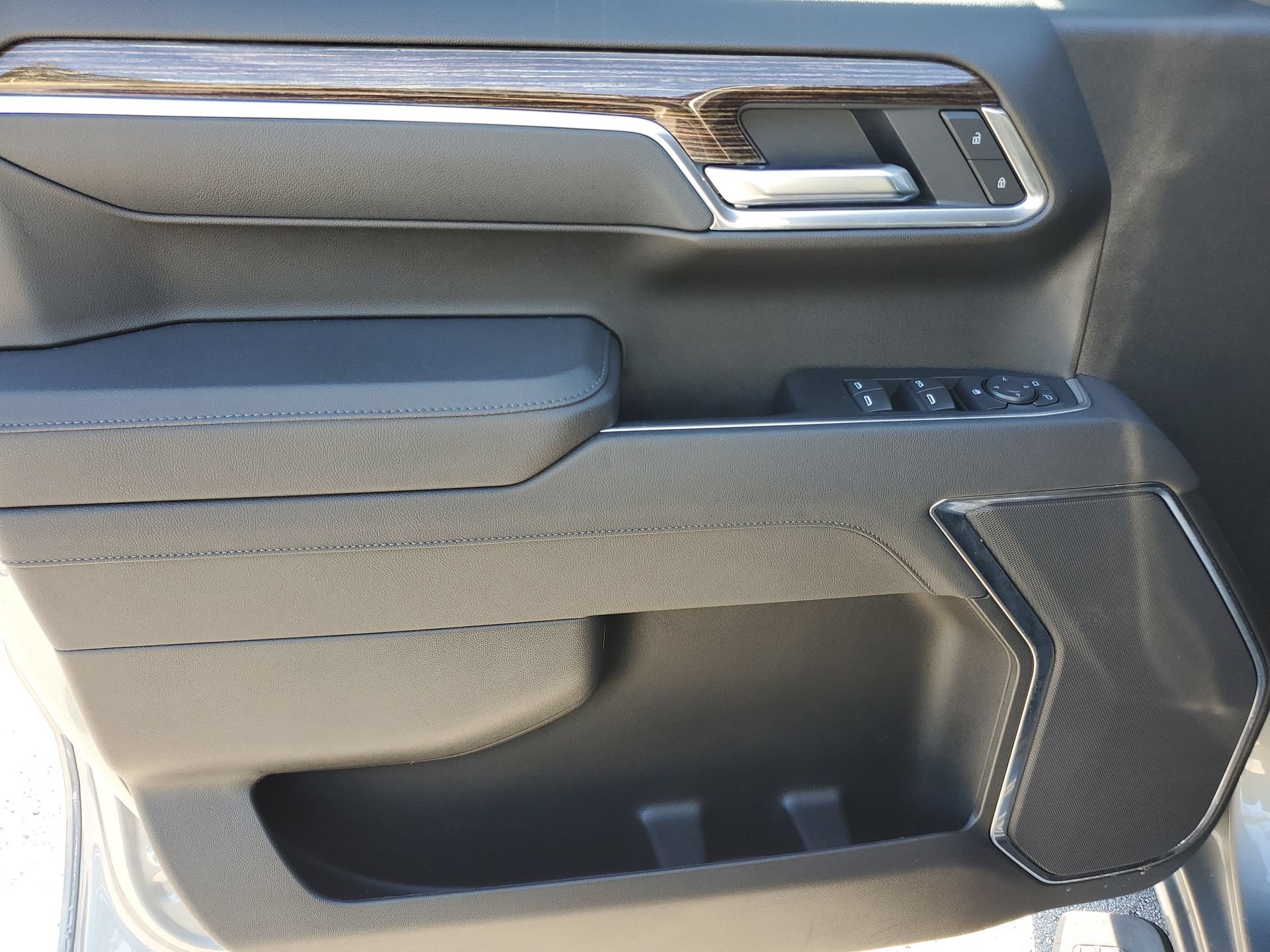 Used 2026 GMC Sierra 1500 Elevation AWD/4WD image 16