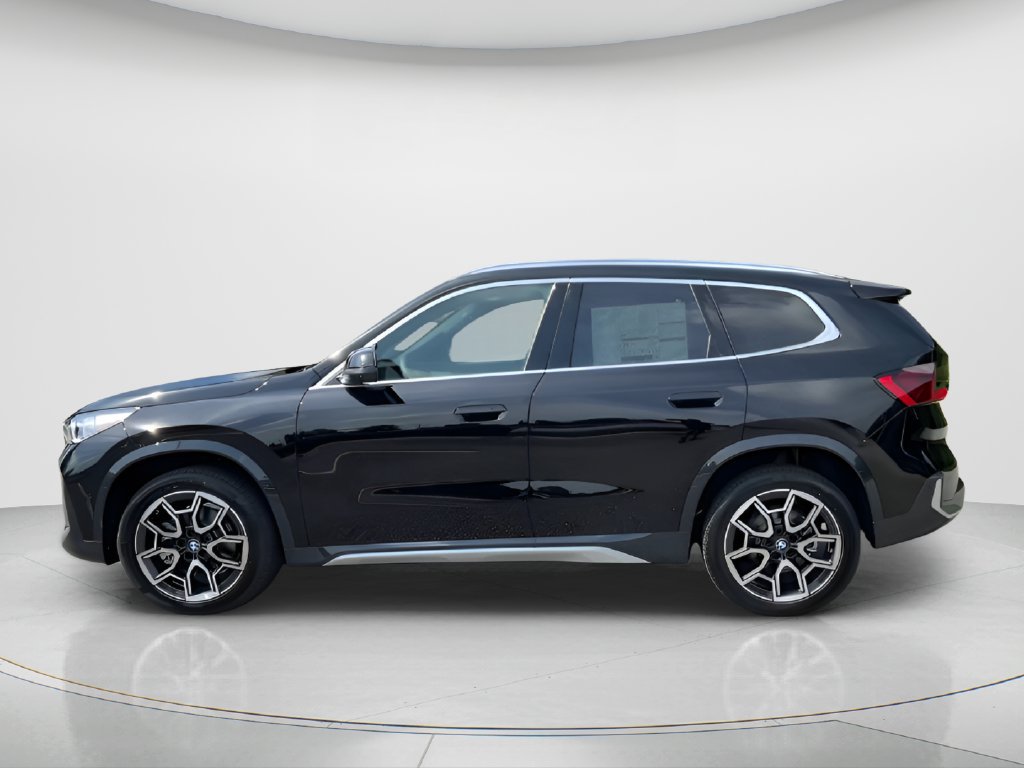 Certified 2025 BMW X1 xDrive28i w/ Technology Package AWD/4WD image 8