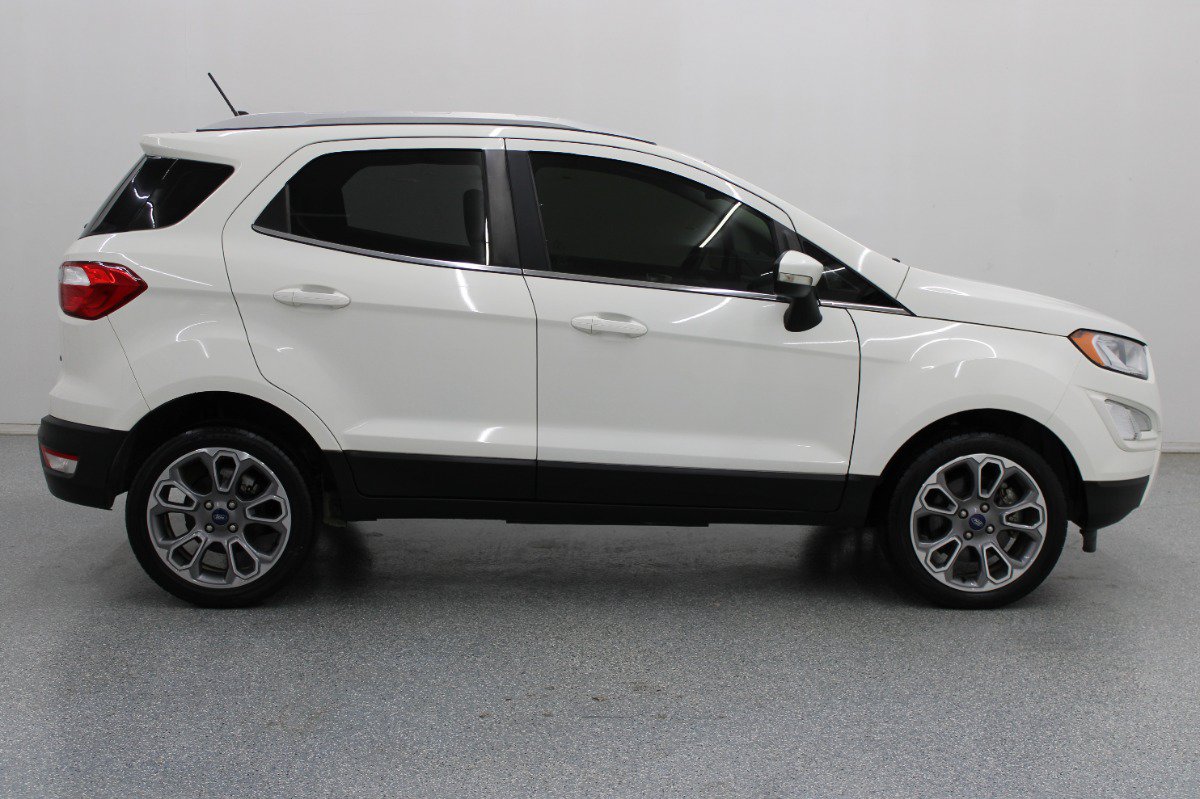 Used 2021 Ford EcoSport Titanium FWD image 2