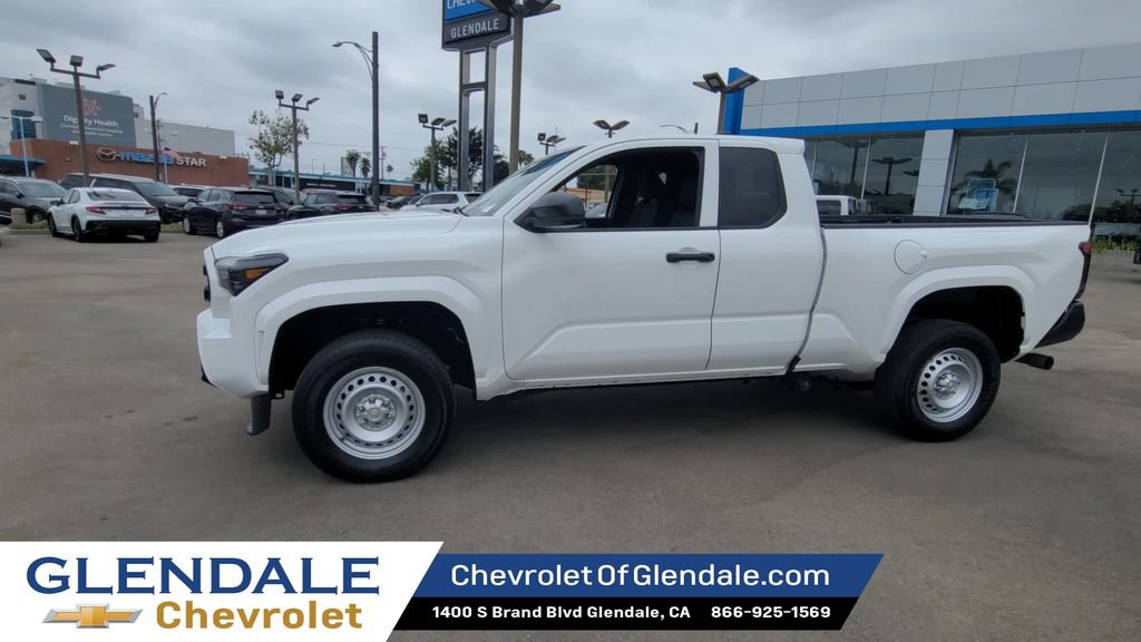 Used 2025 Toyota Tacoma SR RWD image 5