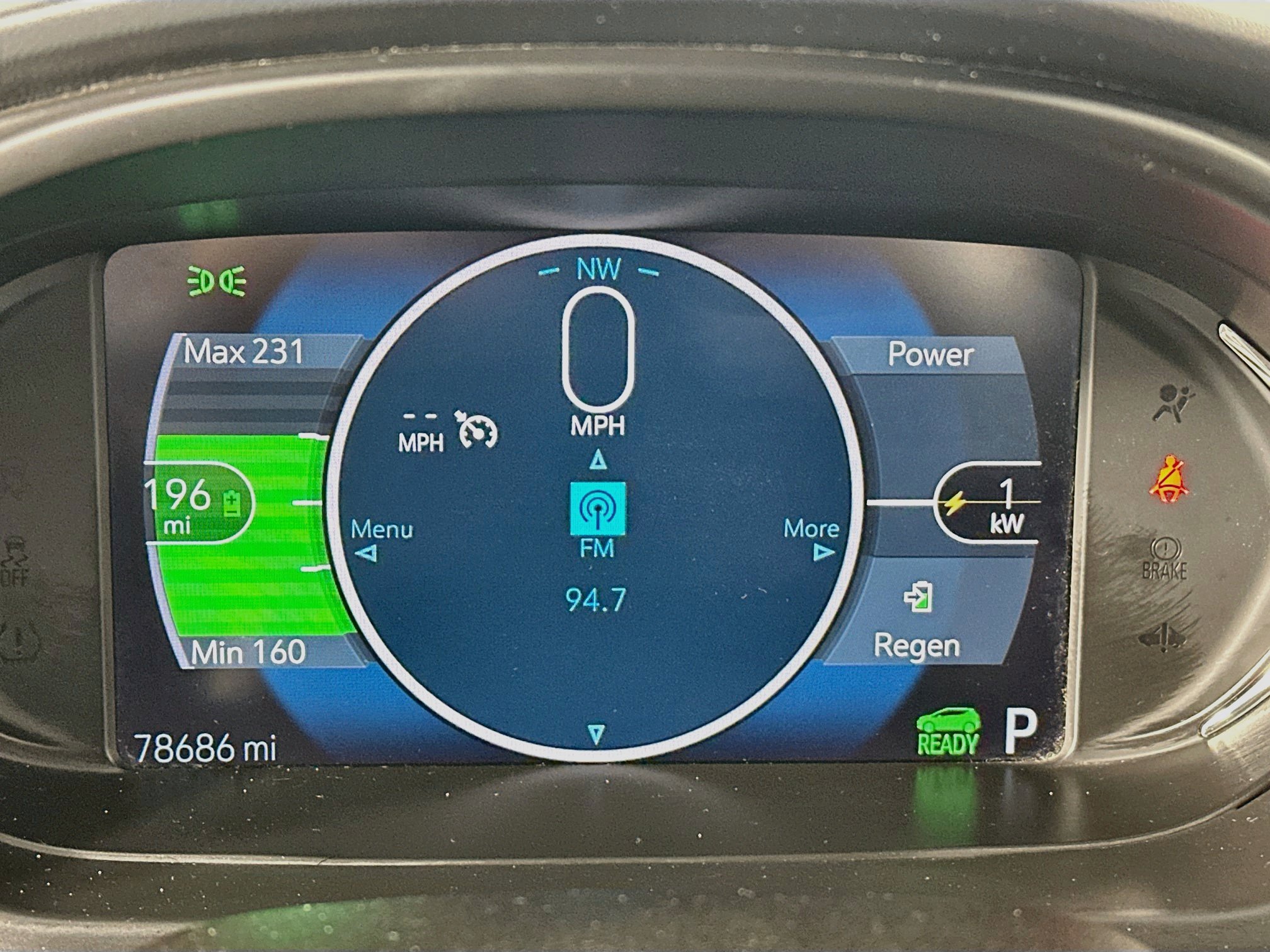 Used 2017 Chevrolet Bolt LT FWD image 19