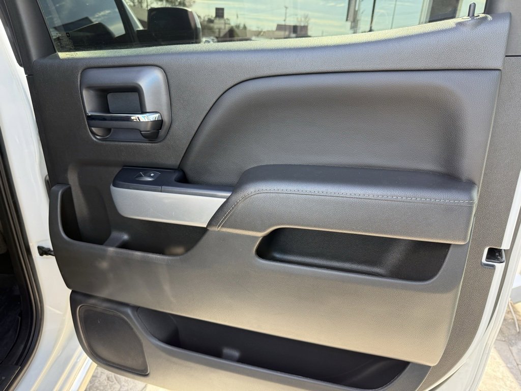 Used 2018 Chevrolet Silverado 1500 LT w/ Texas Edition image 33