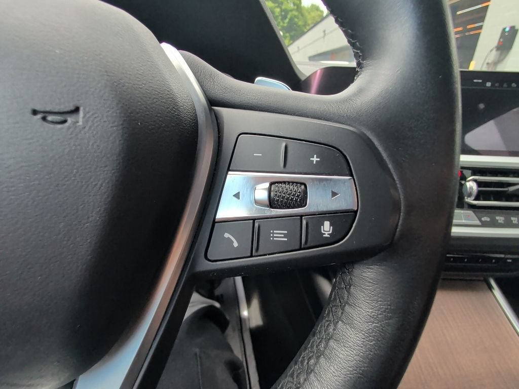 Used 2019 BMW 330i xDrive Sedan w/ Convenience Package AWD/4WD image 18