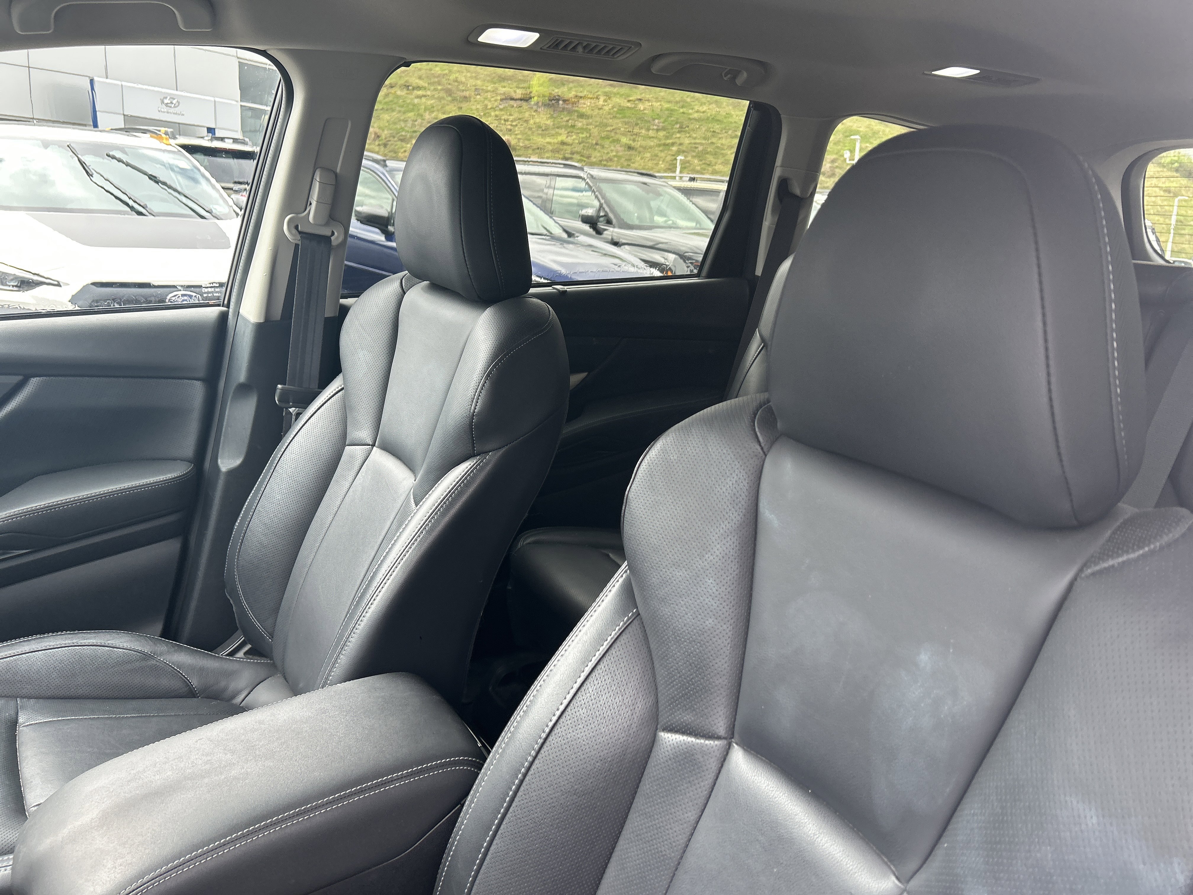 Used 2020 Subaru Ascent Limited w/ Popular Package #3 AWD/4WD image 31