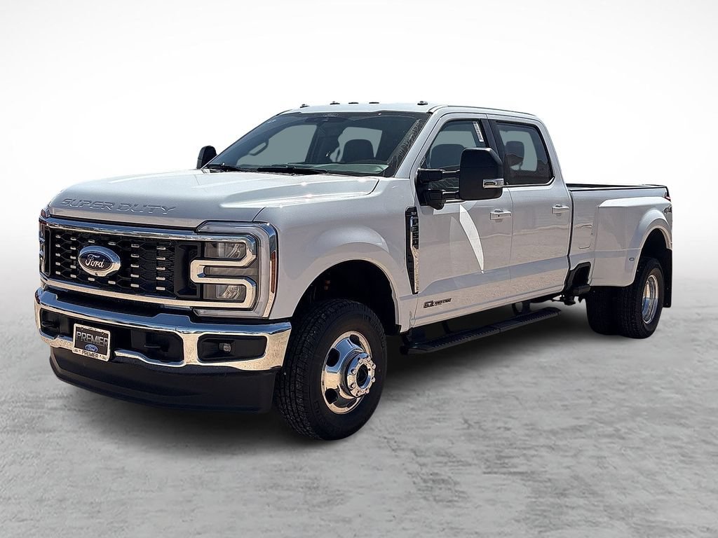 New 2026 Ford F350 XLT w/ XLT Premium Package AWD/4WD image 5