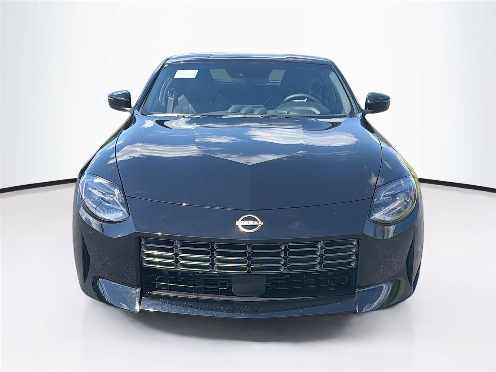 New 2026 Nissan Z Performance w/ Floor Mat Package RWD image 2