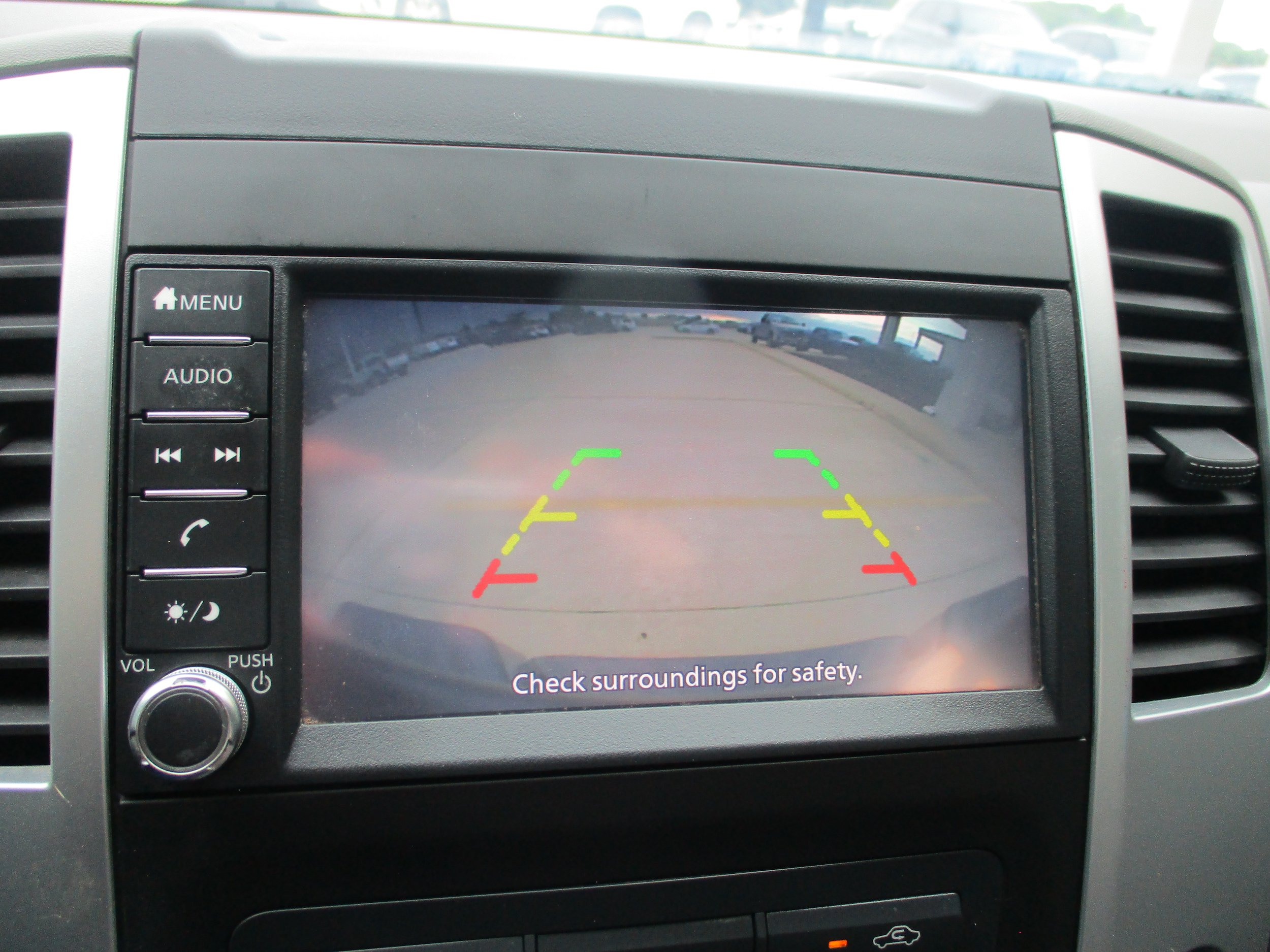 Used 2021 Nissan Frontier SV AWD/4WD image 16