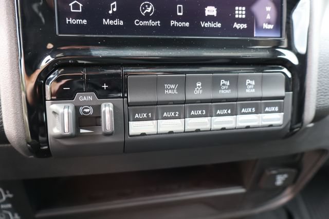New 2026 RAM 3500 Tradesman AWD/4WD image 27