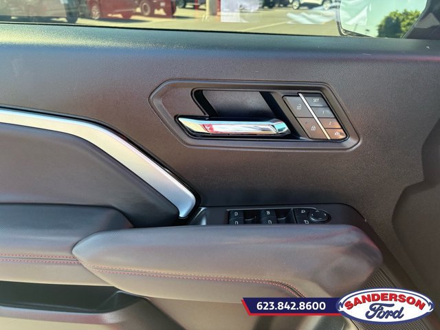 Used 2025 Chevrolet Colorado Z71 w/ Z71 Convenience Package 2 AWD/4WD image 11