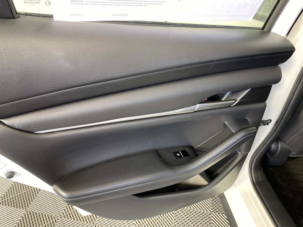 Used 2021 MAZDA MAZDA3 s AWD/4WD image 23
