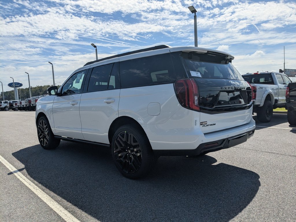 New 2027 Ford Expedition Platinum w/ Stealth Performance Package AWD/4WD image 6