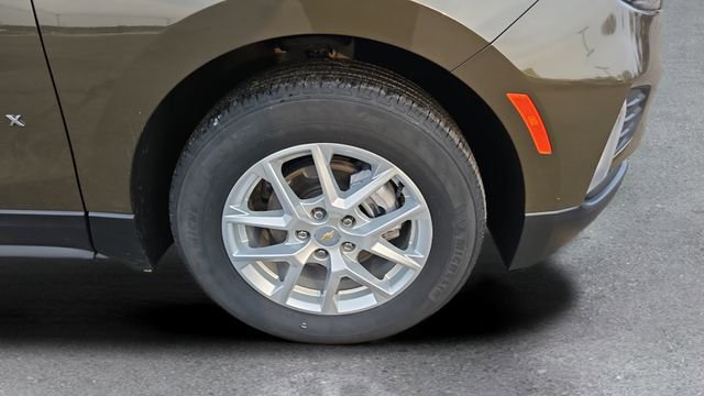Used 2024 Chevrolet Equinox LT image 17