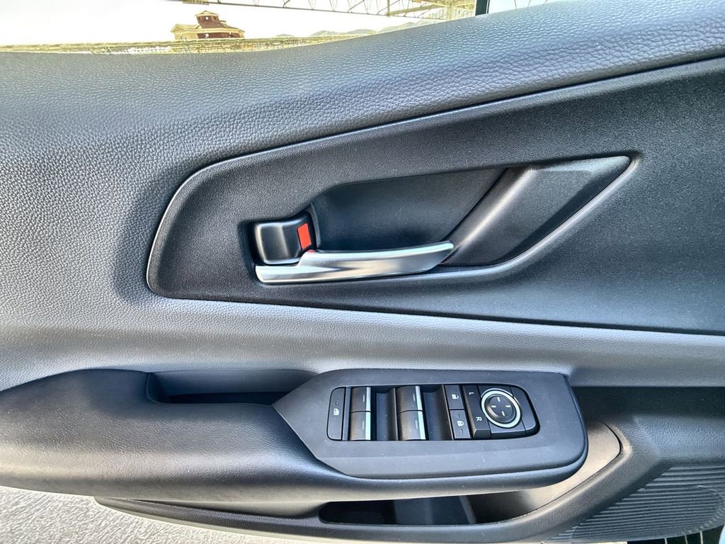 Used 2025 Toyota Prius XLE image 22