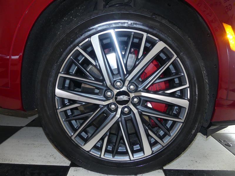 Used 2022 Cadillac XT6 Sport w/ Platinum Package image 39