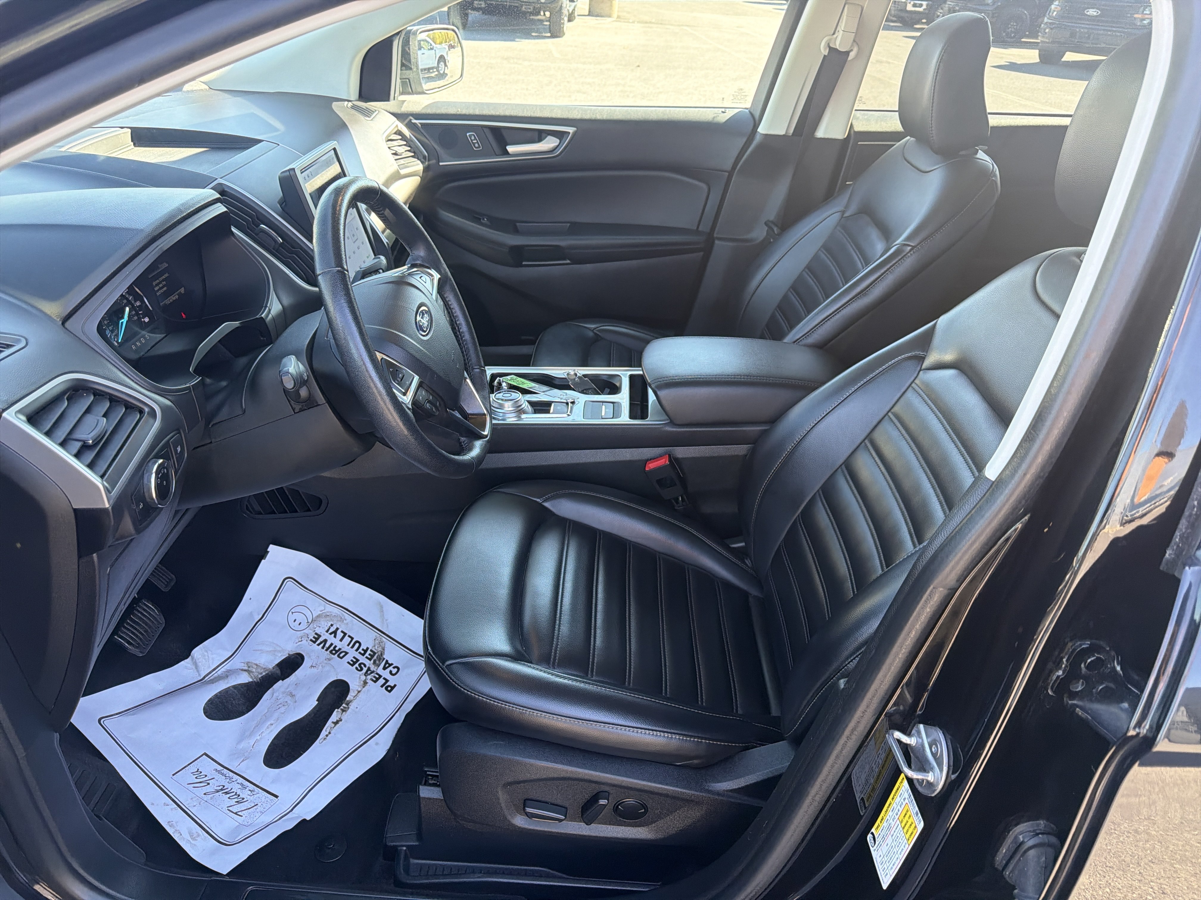 Used 2024 Ford Edge SEL AWD/4WD image 12