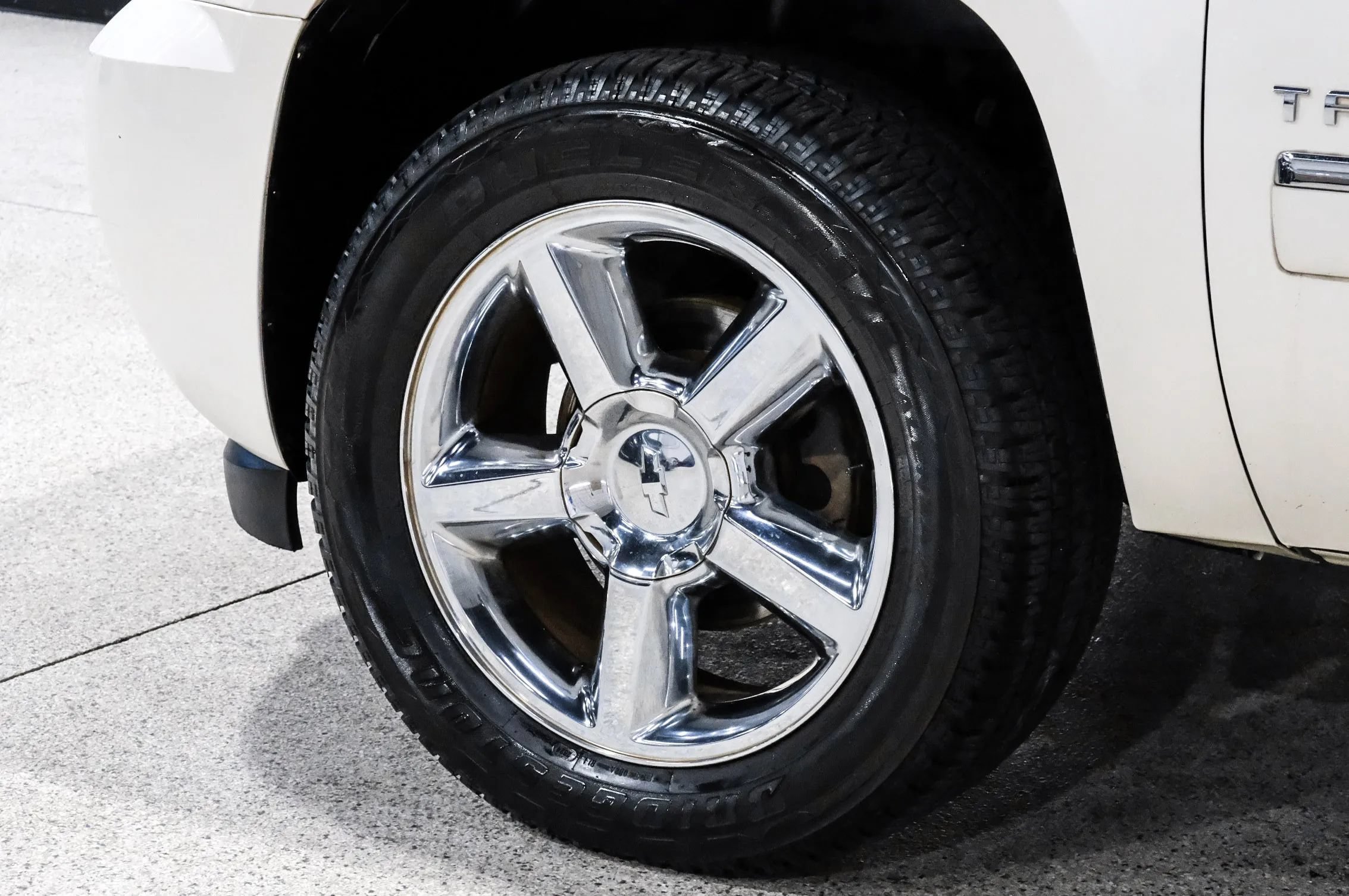 Used 2013 Chevrolet Tahoe LTZ RWD image 58