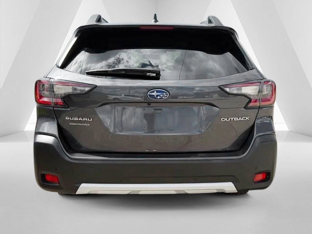 Used 2023 Subaru Outback Limited AWD/4WD image 6