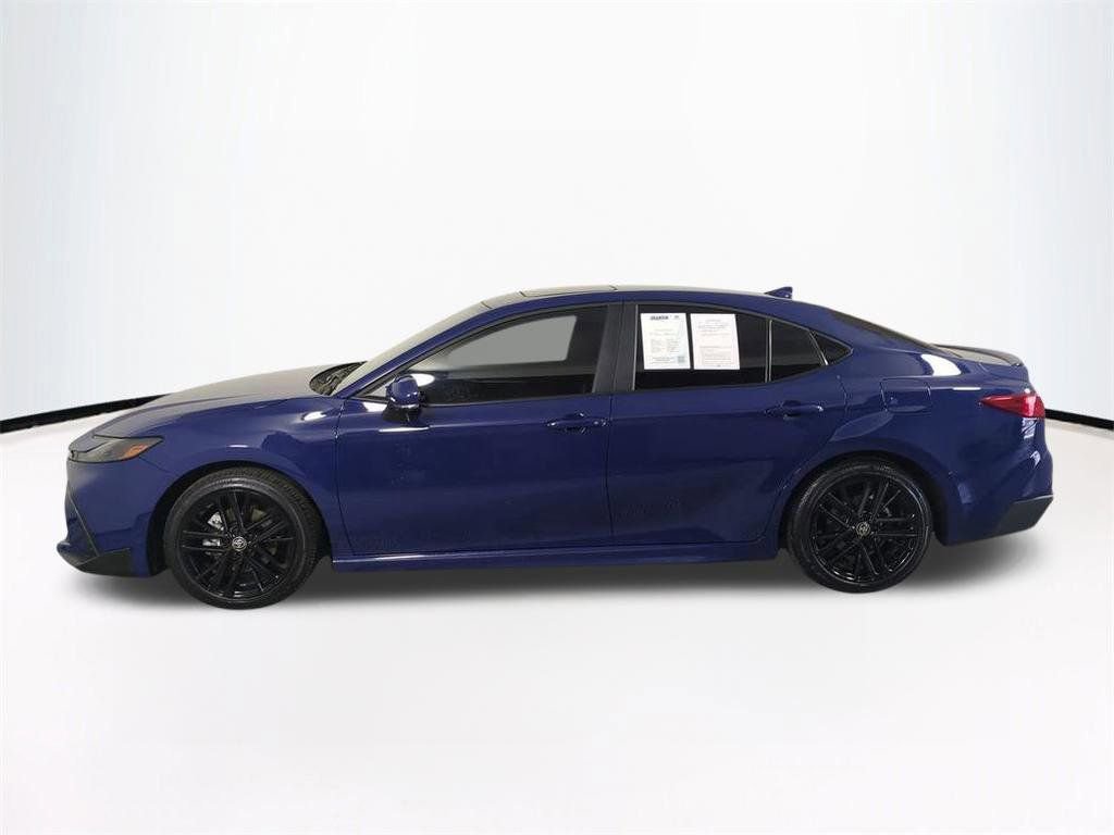 Used 2025 Toyota Camry SE w/ Multimedia Upgrade Package image 8