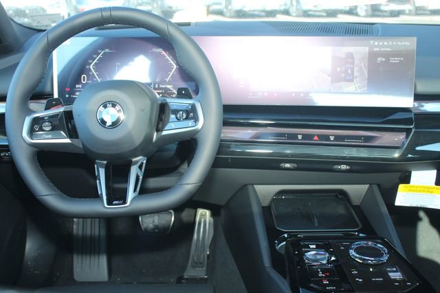 New 2026 BMW 530i xDrive w/ Executive Package image 18