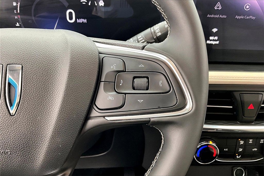Used 2025 Buick Encore GX Preferred w/ Advanced Technology Package image 19