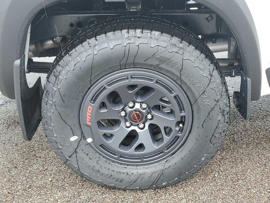 New 2026 Nissan Frontier PRO-4X w/ Tow Package AWD/4WD image 11