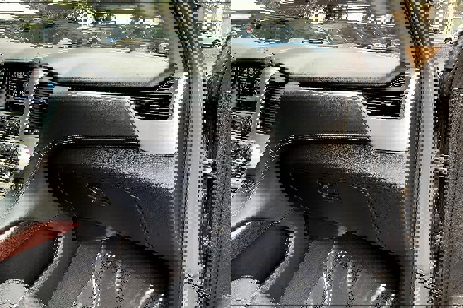 Used 2020 GMC Yukon SLT image 18