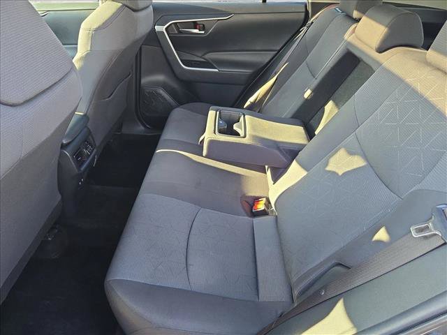 Used 2019 Toyota RAV4 XLE w/ Convenience Package FWD image 19