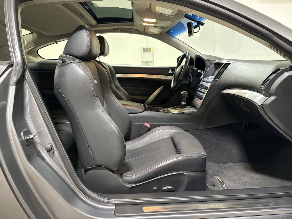 Used 2014 INFINITI Q60 IPL RWD image 23