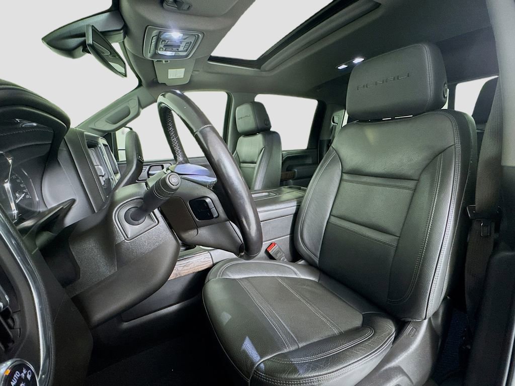 Used 2022 GMC Sierra 3500 Denali image 10