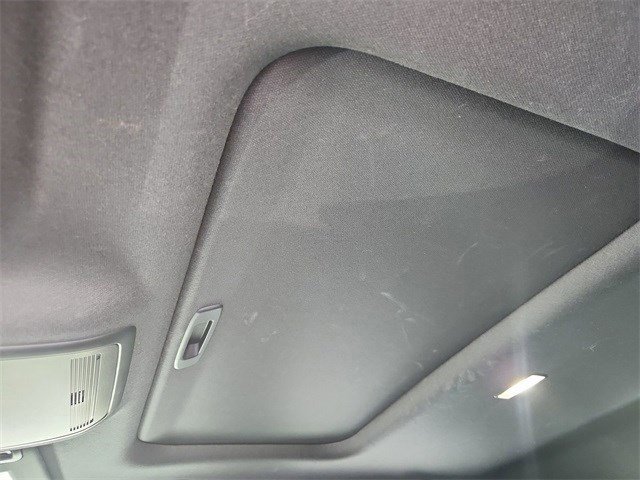 Used 2022 MAZDA MAZDA3 s image 19