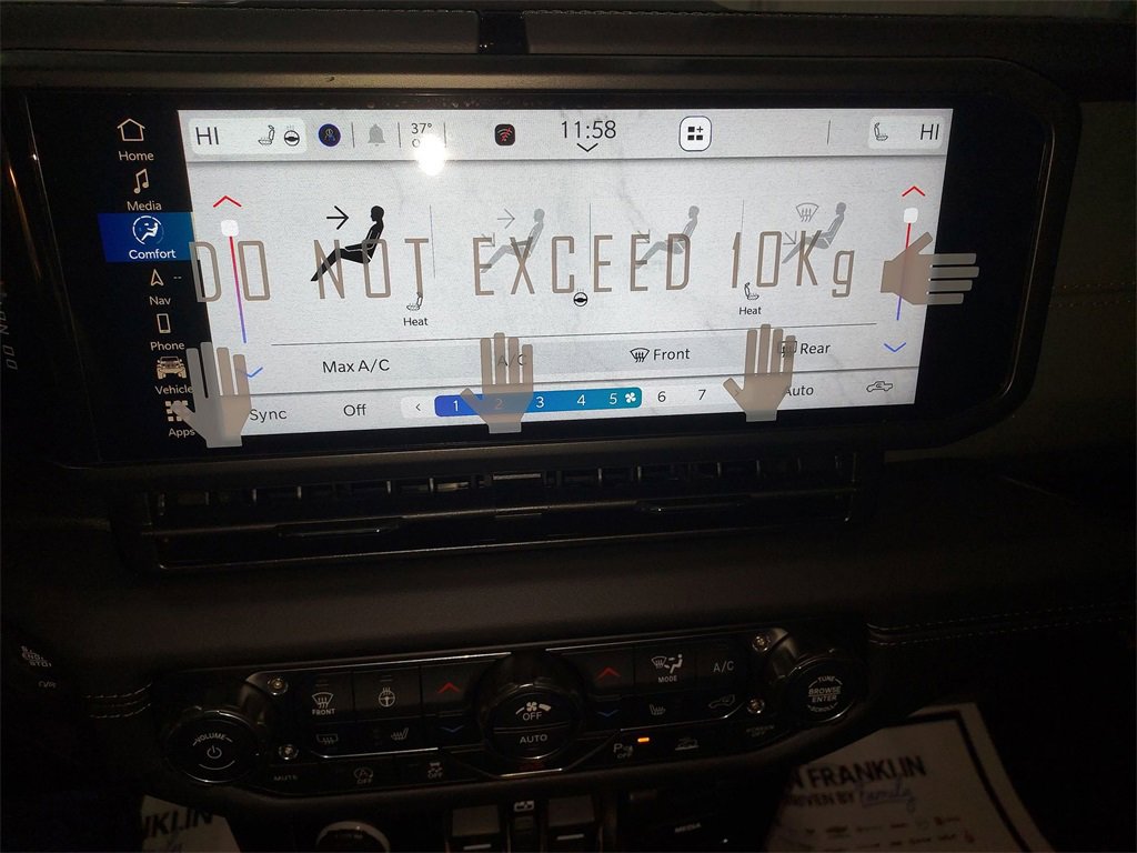 New 2026 Jeep Gladiator Mojave image 25